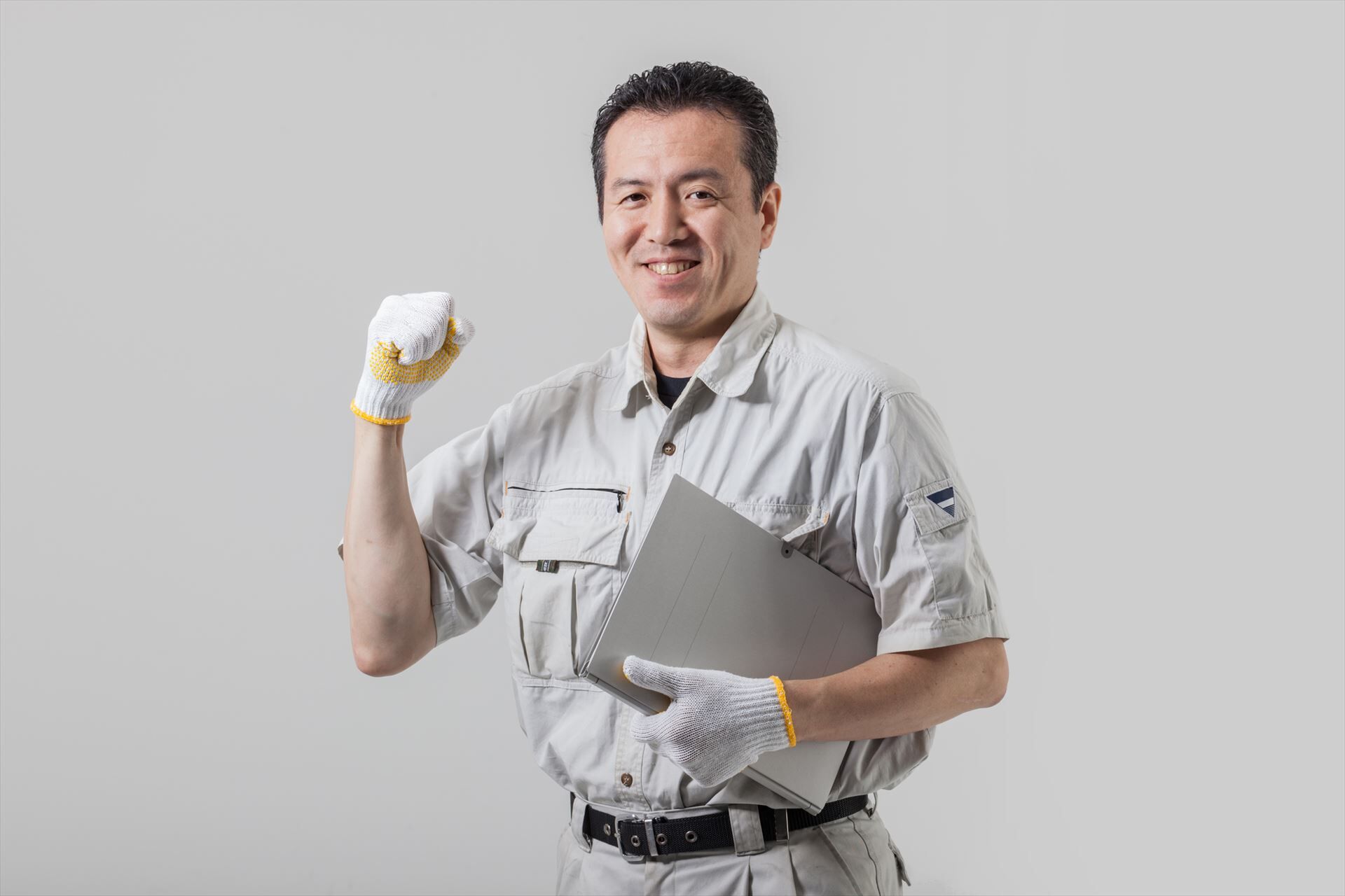シャッターの製造加工作業員を募集！